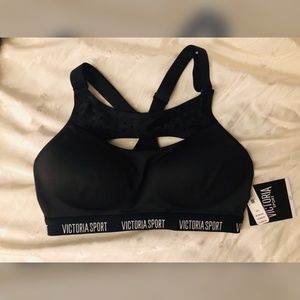 Victoria Sport 32c NWT